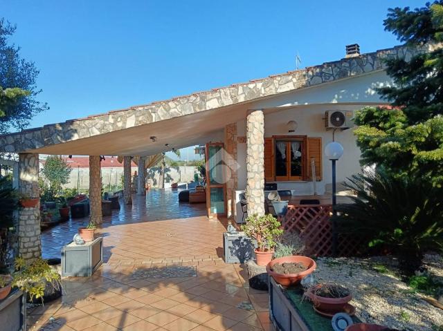 Terraced house in Zona Lagogemolo, Cassano delle Murge - Photo 1