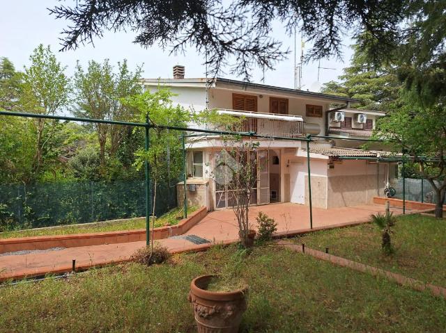 Terraced house in Zona Lagogemolo, Cassano delle Murge - Photo 1