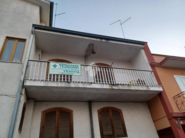 3-room flat in Via Fratelli Bandiera 1, Cassano delle Murge - Photo 1