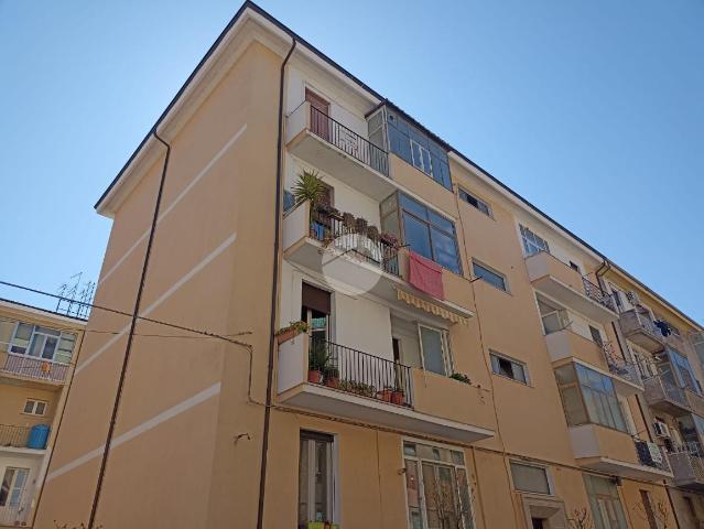 Dreizimmerwohnung in Via Giuseppe Santoro 10, Cosenza - Foto 1