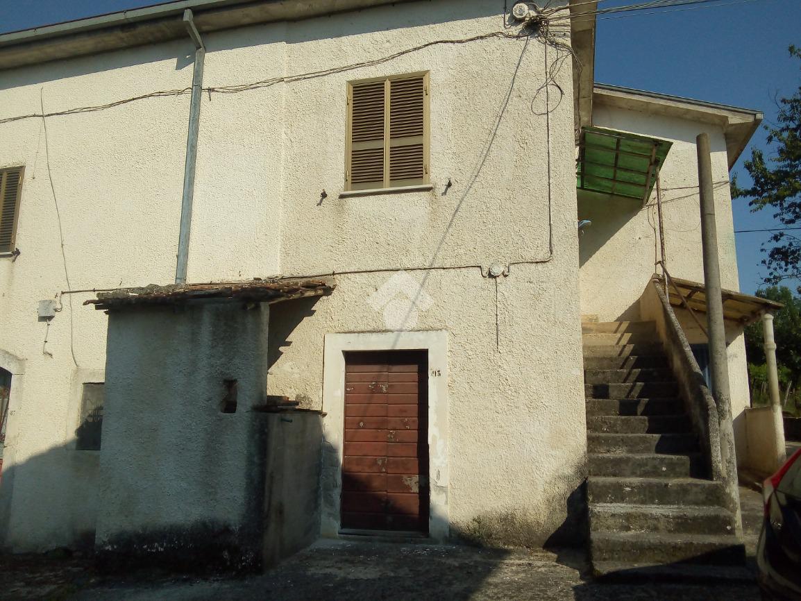 Casa indipendente in vendita a San Donato Val Di Comino