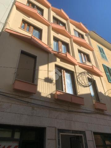 4-room flat in Via Roma, Atina - Photo 1