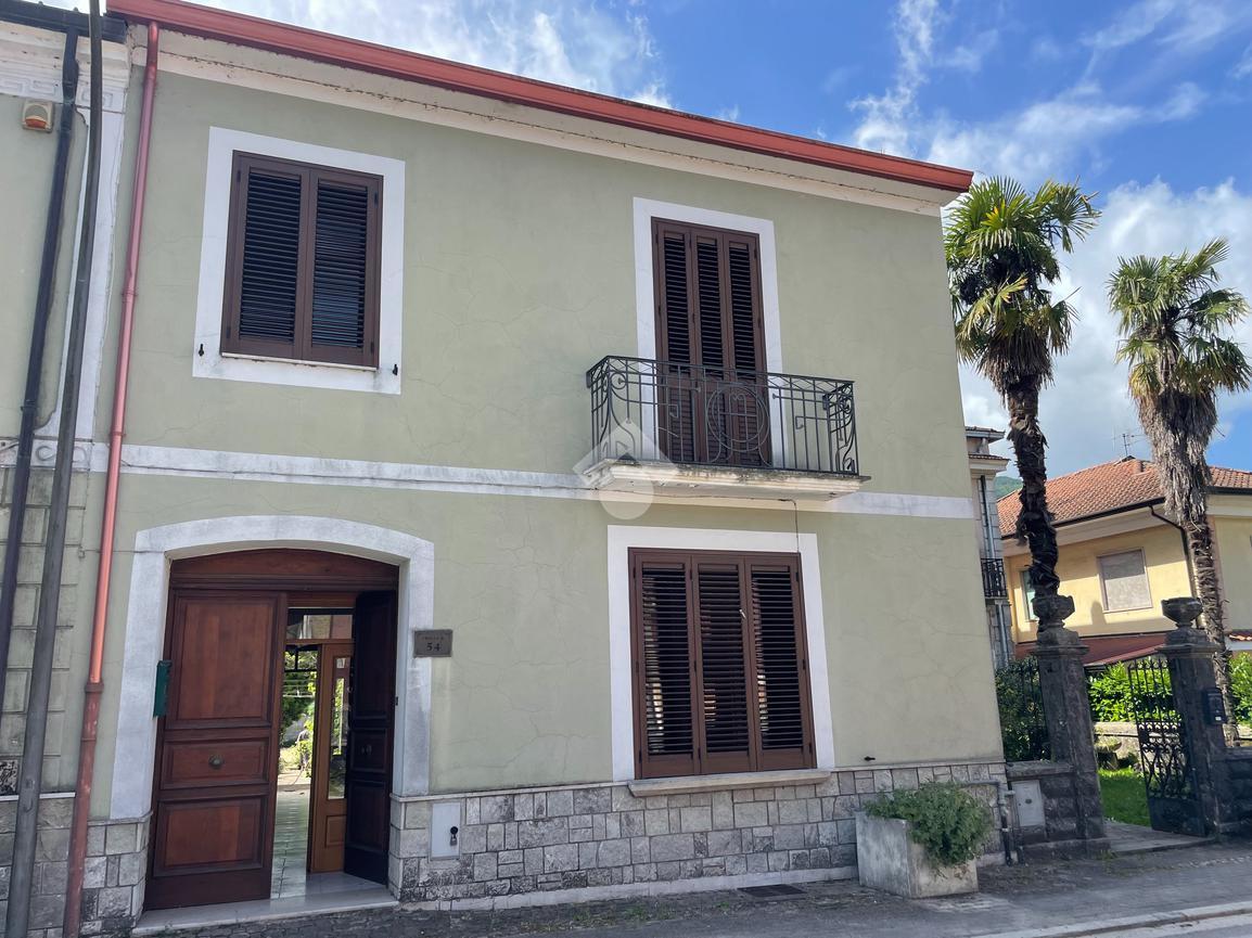 Casa indipendente in vendita a Villa Latina