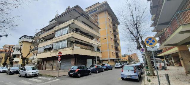 2-room flat in Via Venezia 4, Ladispoli - Photo 1