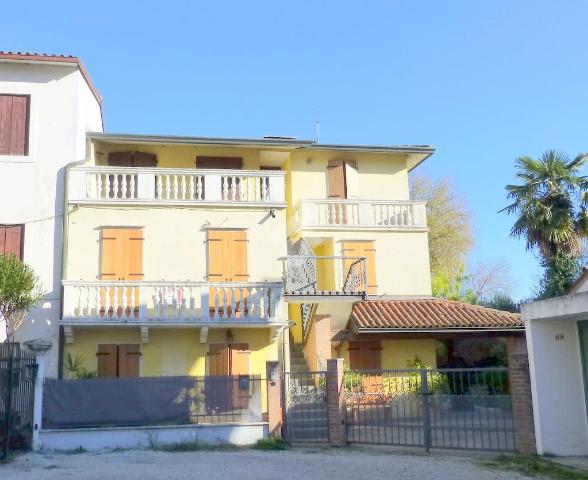 Mansion in Via X Martiri 65, Vicenza - Photo 1