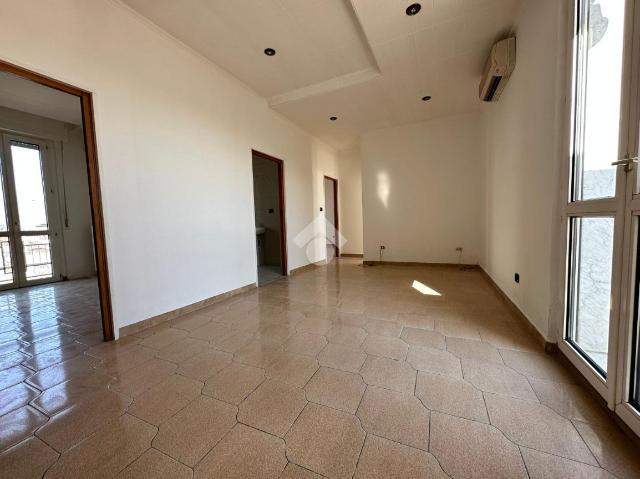 3-room flat in {3}, Zona Centrale - Photo 1