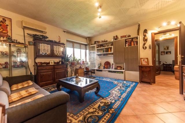 4-room flat in Via Garibaldi 5, Volvera - Photo 1