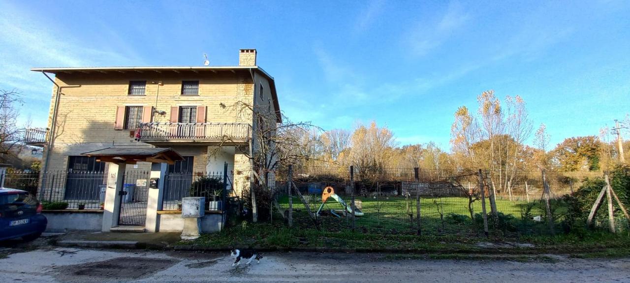 Casa indipendente in vendita a Bettona