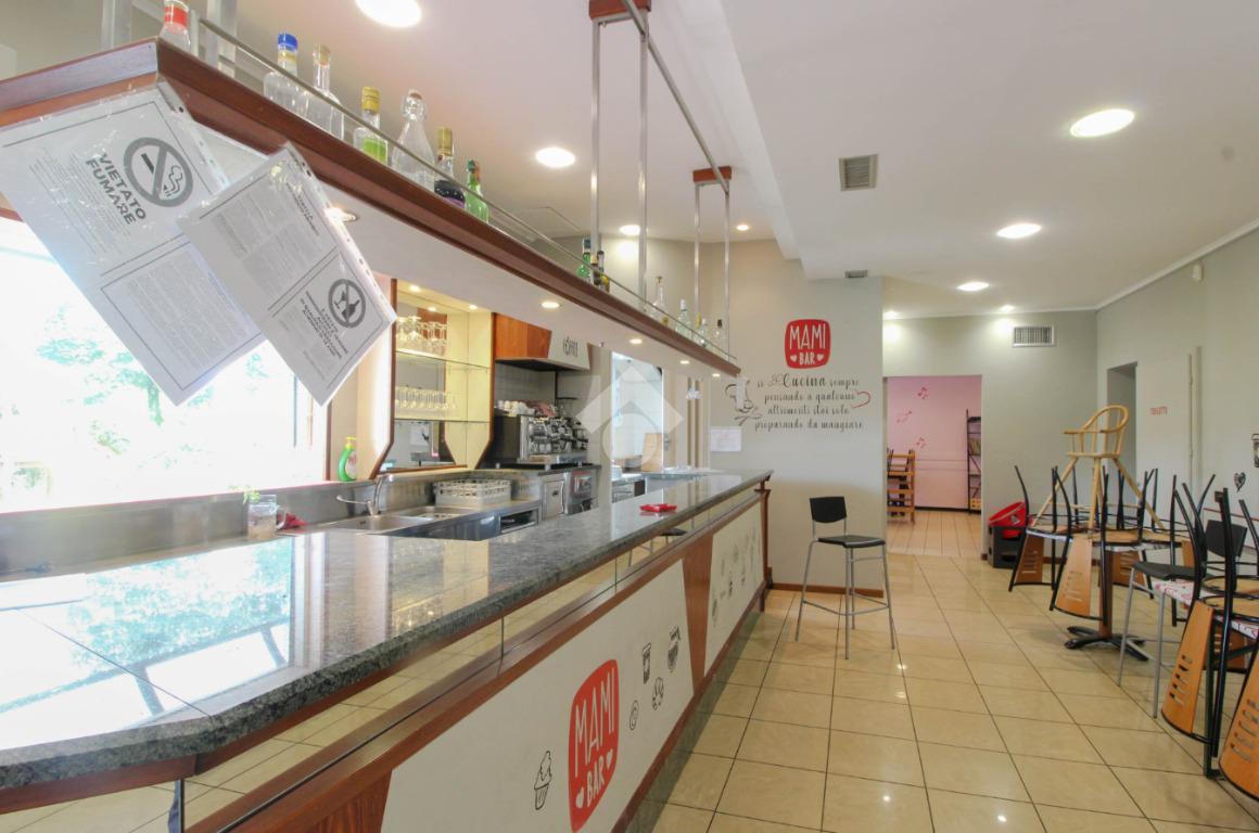 Negozio in Via Fratelli Cervi, Coccaglio - Foto 1