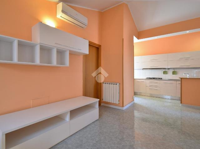 Dreizimmerwohnung in Via del Biancospino 19, Latina - Foto 1