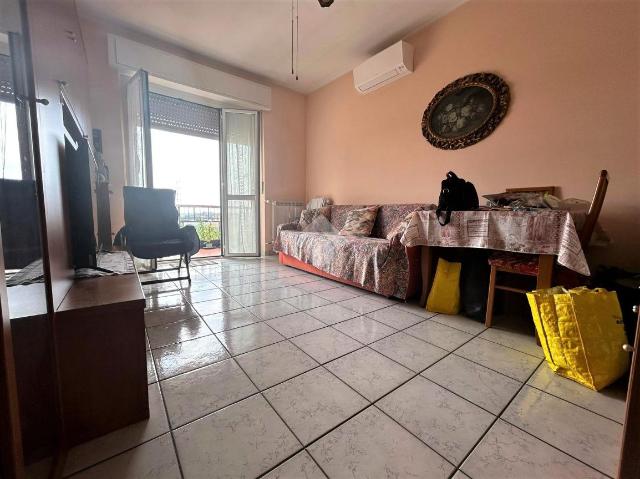 3-room flat in Via Rinaldo Cabella 8, Garbagnate Milanese - Photo 1