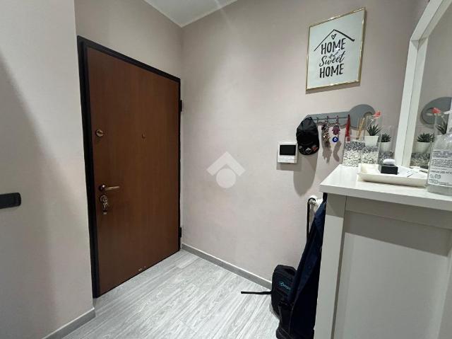 2-room flat in Viale J.F Kennedy 2, Garbagnate Milanese - Photo 1