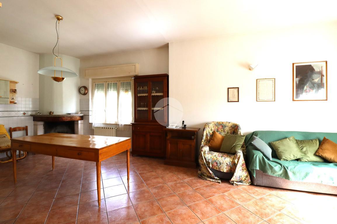 Casa indipendente in vendita a Terni