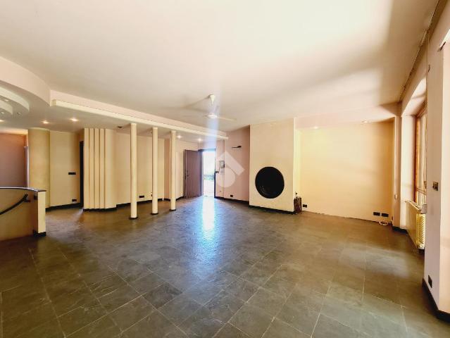 main gallery real estate image