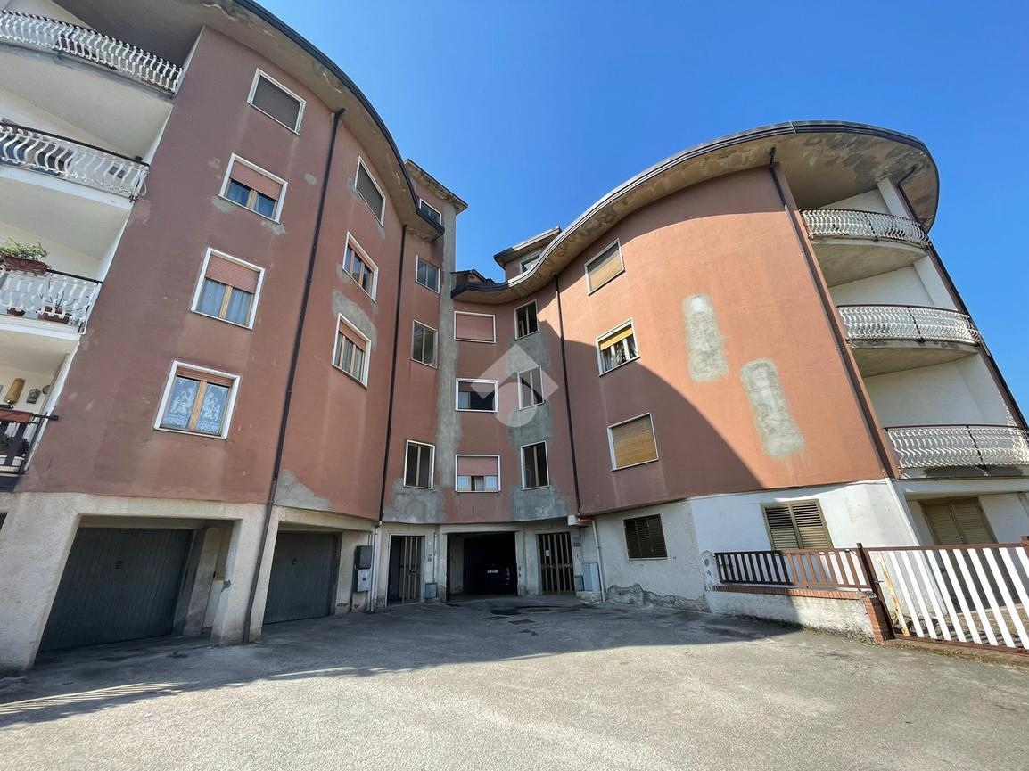 Appartamento in vendita a Pratola Serra