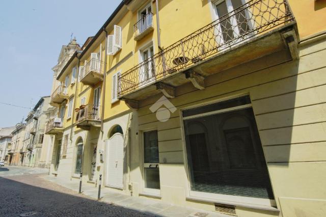 3-room flat in Via Paleologi 48, Casale Monferrato - Photo 1