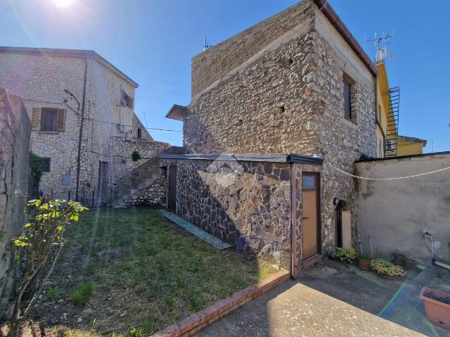 Detached house in Via Laiano, Sant'Agata de' Goti - Photo 1