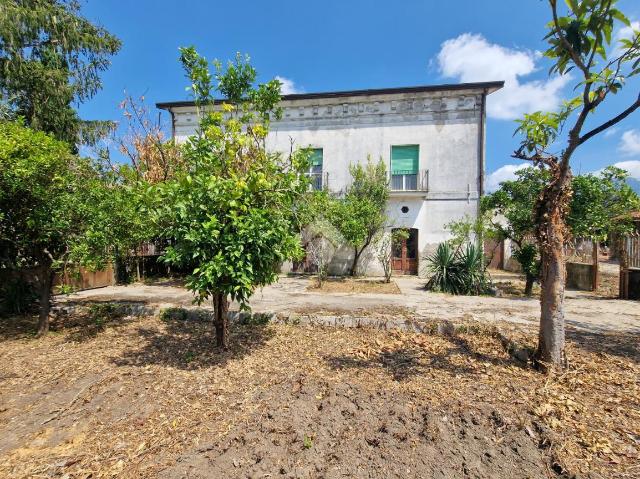 Detached house in C/da S.Silvestro 5, Sant'Agata de' Goti - Photo 1