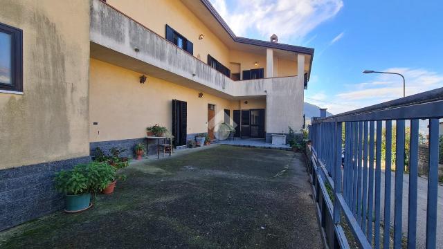 Detached house in Contrada Santa Croce, Sant'Agata de' Goti - Photo 1