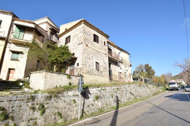 Casa indipendente in Frazione Faggiano 106, Sant'Agata de' Goti - Foto 1