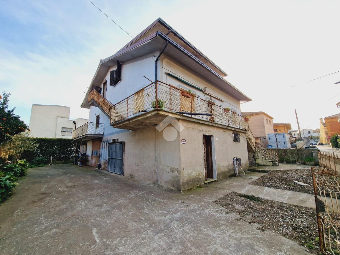 Casa indipendente in vendita a Durazzano