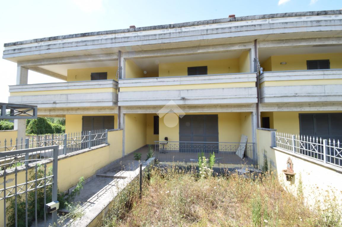 Villa a schiera in vendita a Amorosi
