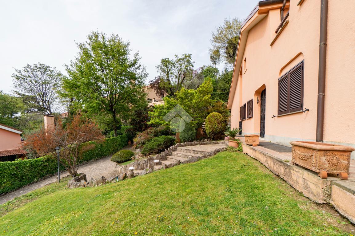 Villa in vendita a Grottaferrata