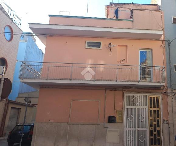 3-room flat in Via Francesco Paolo Masulli, Barletta - Photo 1