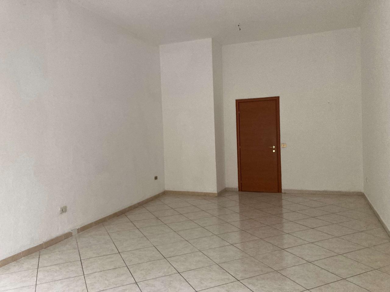 Ufficio in affitto a Sarzana