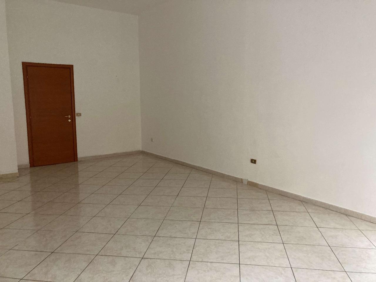 Ufficio in , Sarzana, {3} - Foto 2