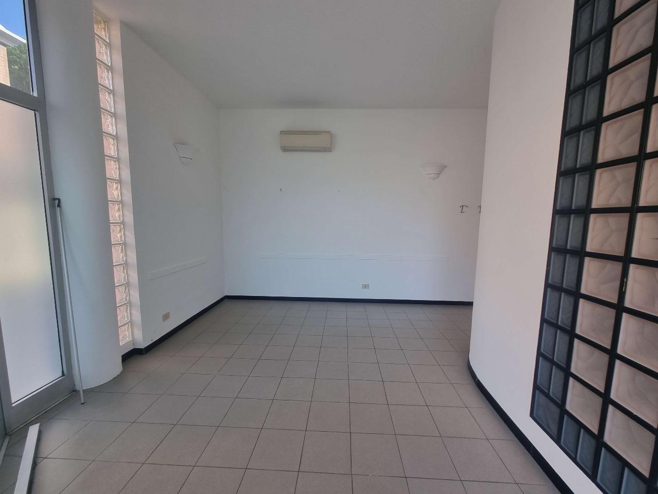 Ufficio in , Sarzana, {3} - Foto 2