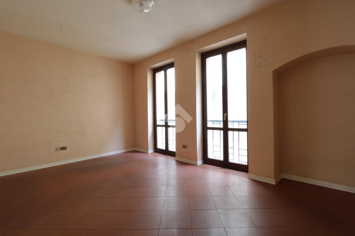 Ufficio in Piazza San Giovanni Decollato 2, Terni, {3} - Foto 1