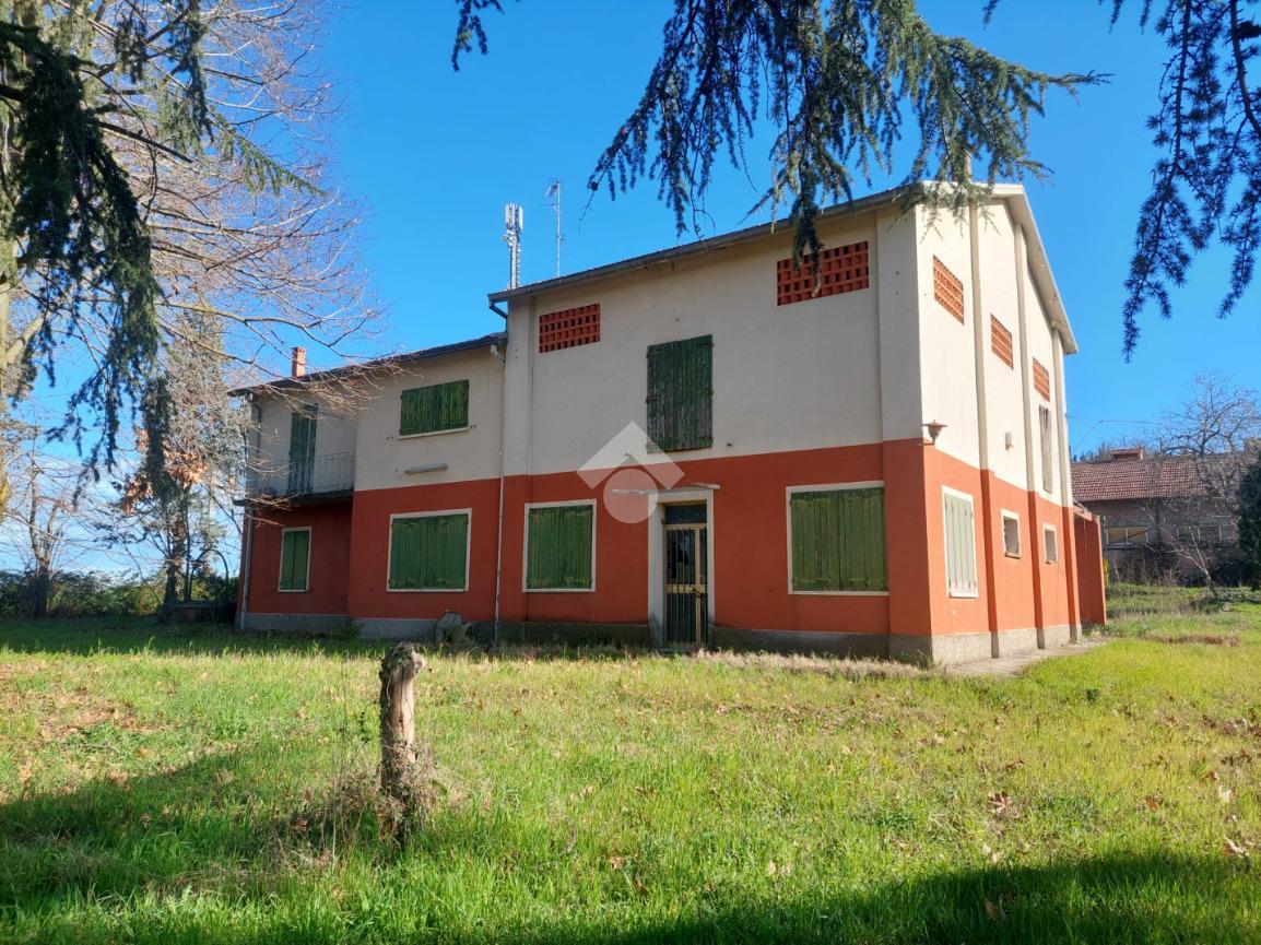Villa in vendita a Valsamoggia