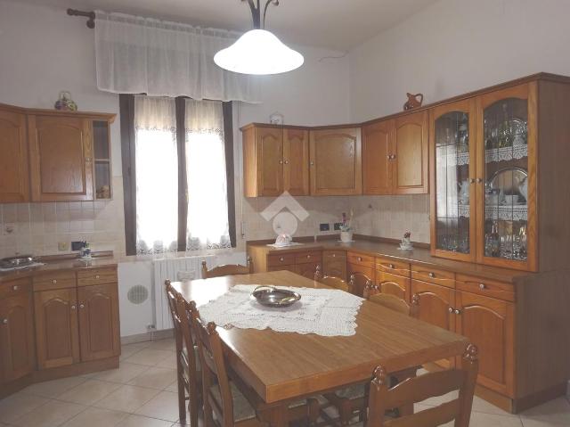 Detached house in Via Polesella, Ferrara - Photo 1