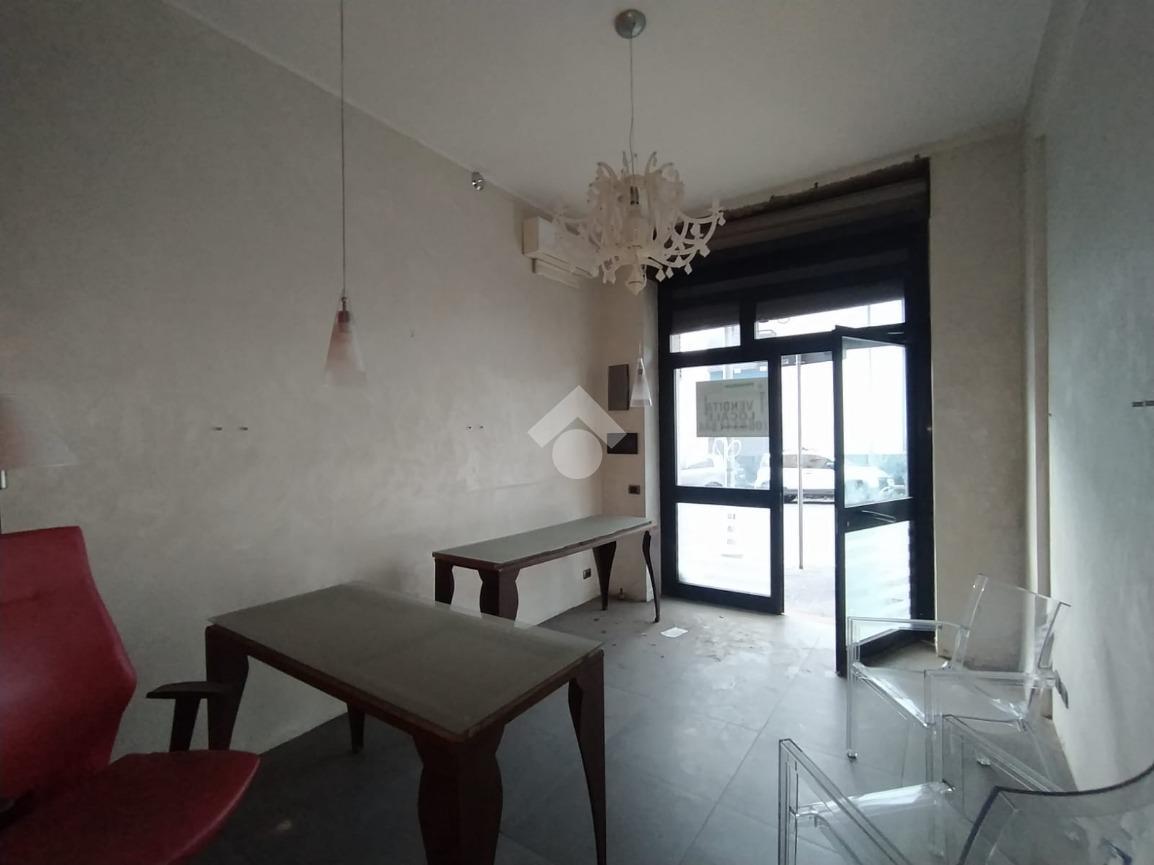 Ufficio in Via Virgilio 58, Albano Laziale, {3} - Foto 1