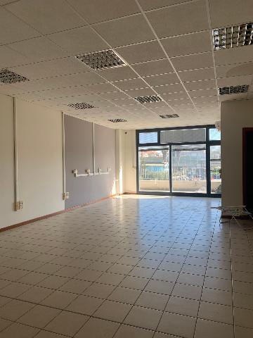 Werkstatt in Via E. Toti  49, San Benedetto del Tronto - Foto 1