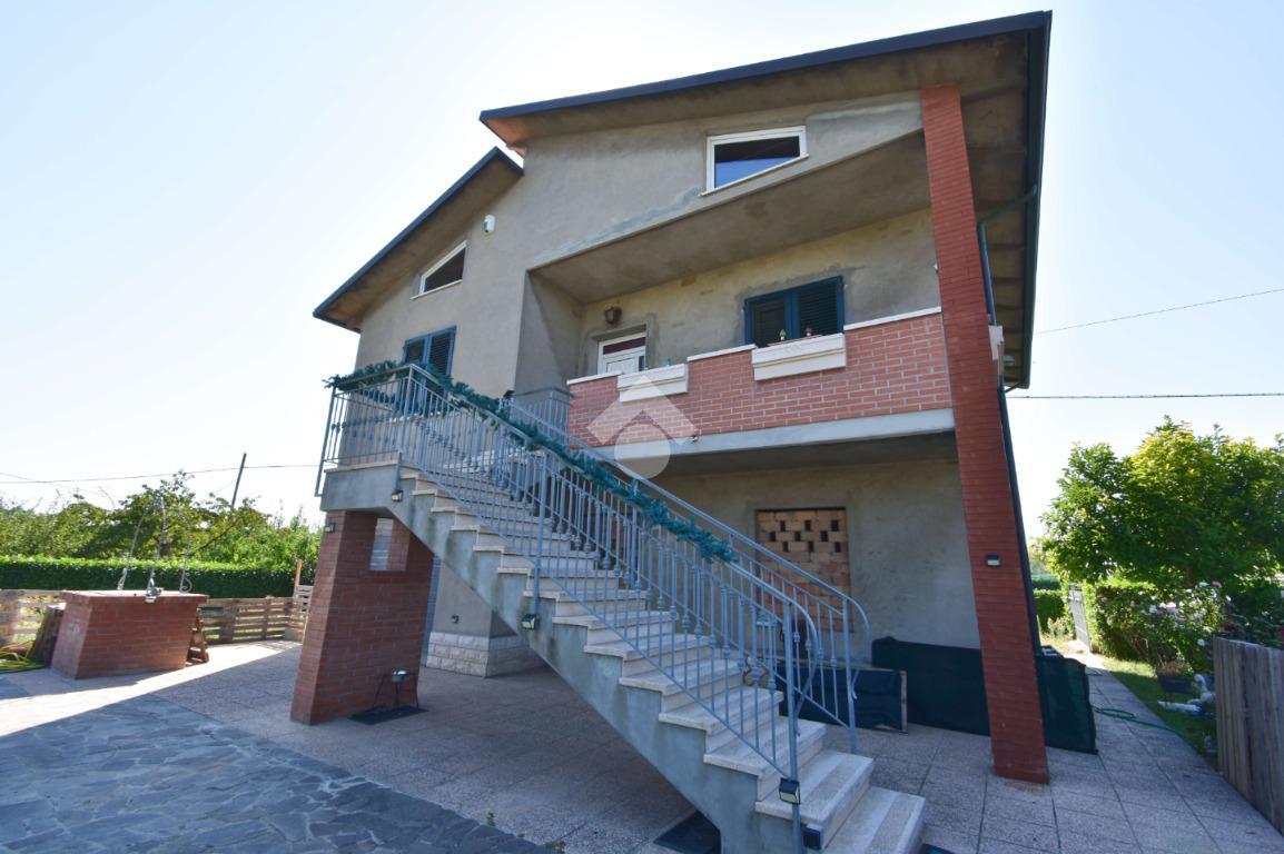 Casa indipendente in vendita a Rimini