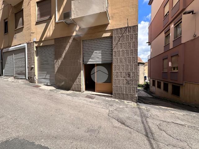 Boxen in Via Santa Maria Elisabetta 10, Viterbo - Foto 1