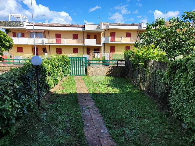 2-room flat in Via Isola Martana, Capodimonte - Photo 1