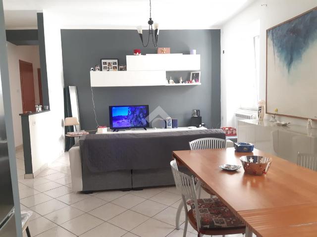 3-room flat in Via Giacomo Matteotti 54, Nocera Inferiore - Photo 1