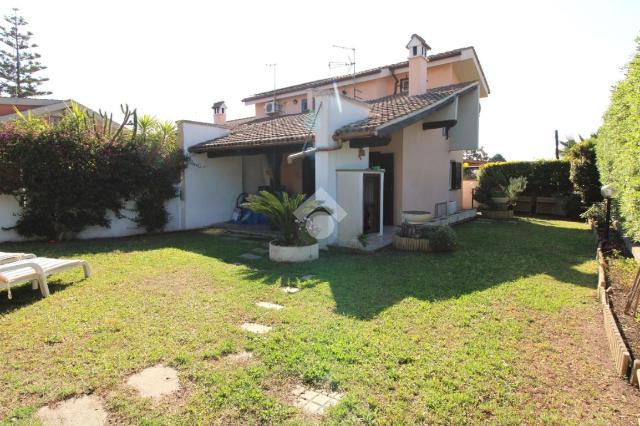 Villa in {3}, Viale Perseo 14 - Foto 1