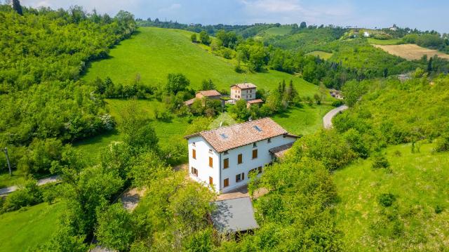 Trilocale in Str. Riola 11, Fiorano Modenese - Foto 1