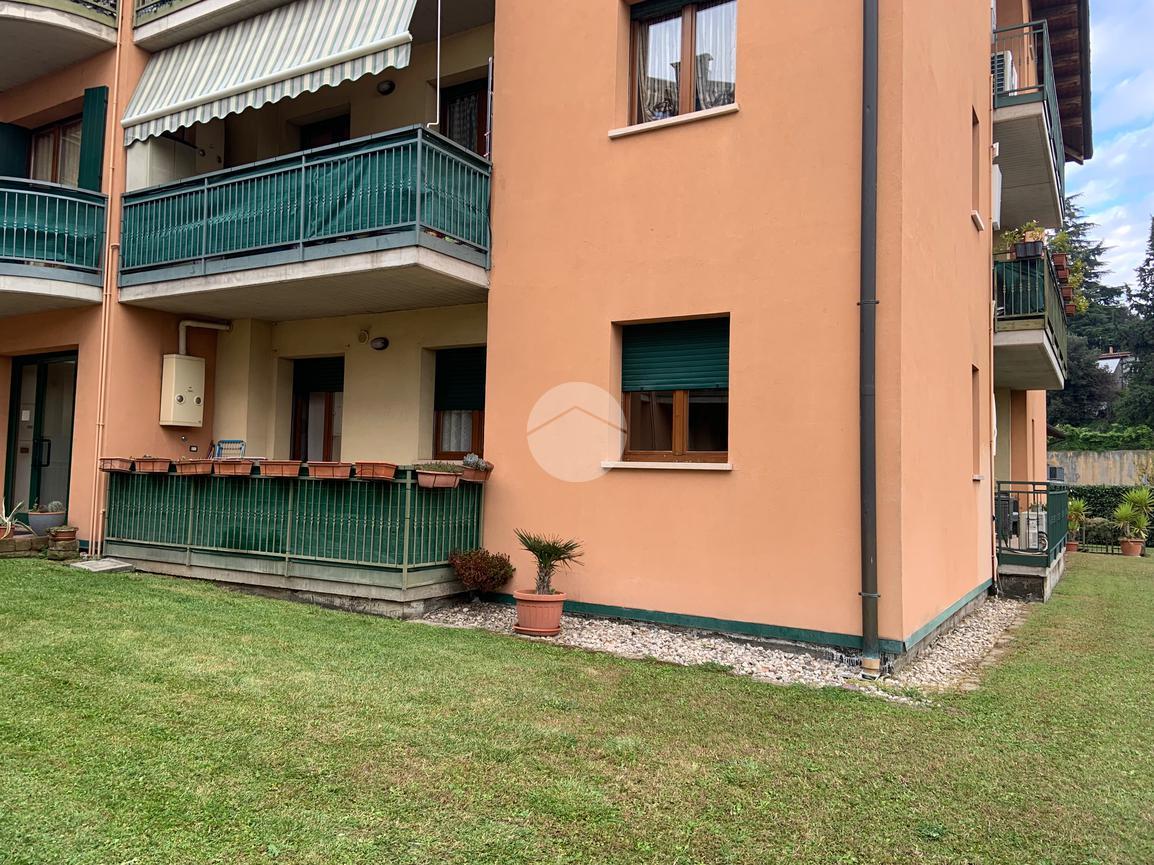 Appartamento in vendita a Castelnuovo Del Garda