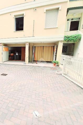 2-room flat in {3}, - Photo 1