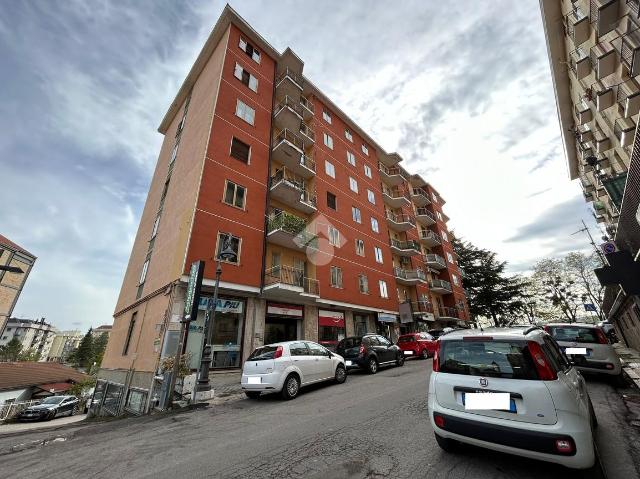 Quadrilocale in Corso Giuseppe Garibaldi 80, Potenza - Foto 1