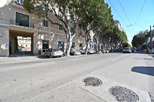 Negozio in {3}, Viale Trieste 95 - Foto 1