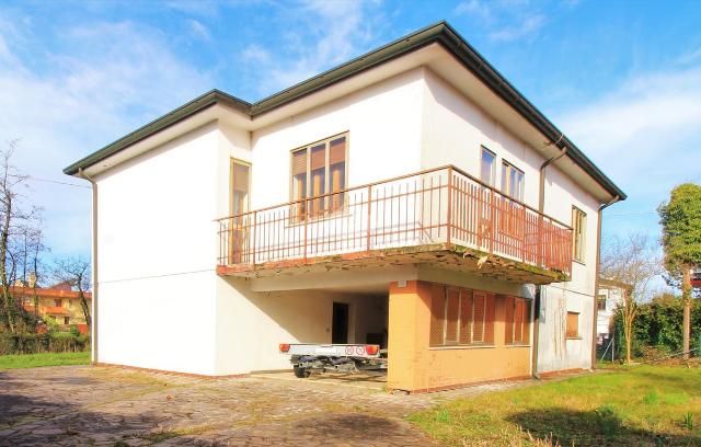 Villa in Via l. Celsi 20, Treviso - Foto 1