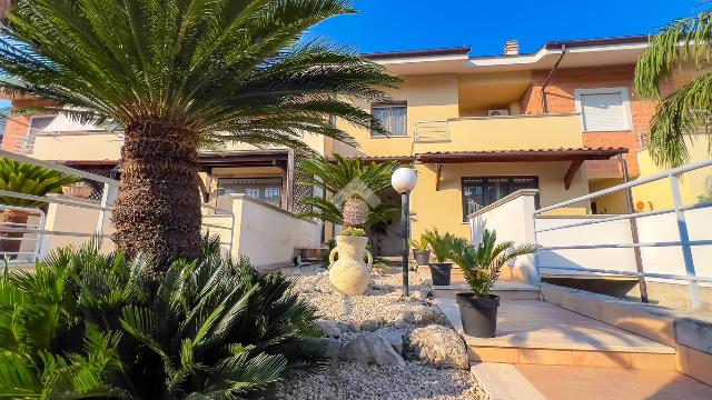 Villa a schiera in Via Salso 52, Formia - Foto 1