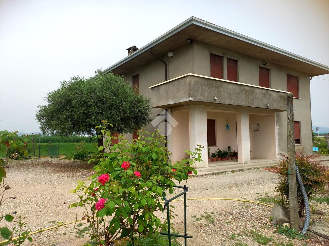 Casa indipendente in vendita a Rovolon