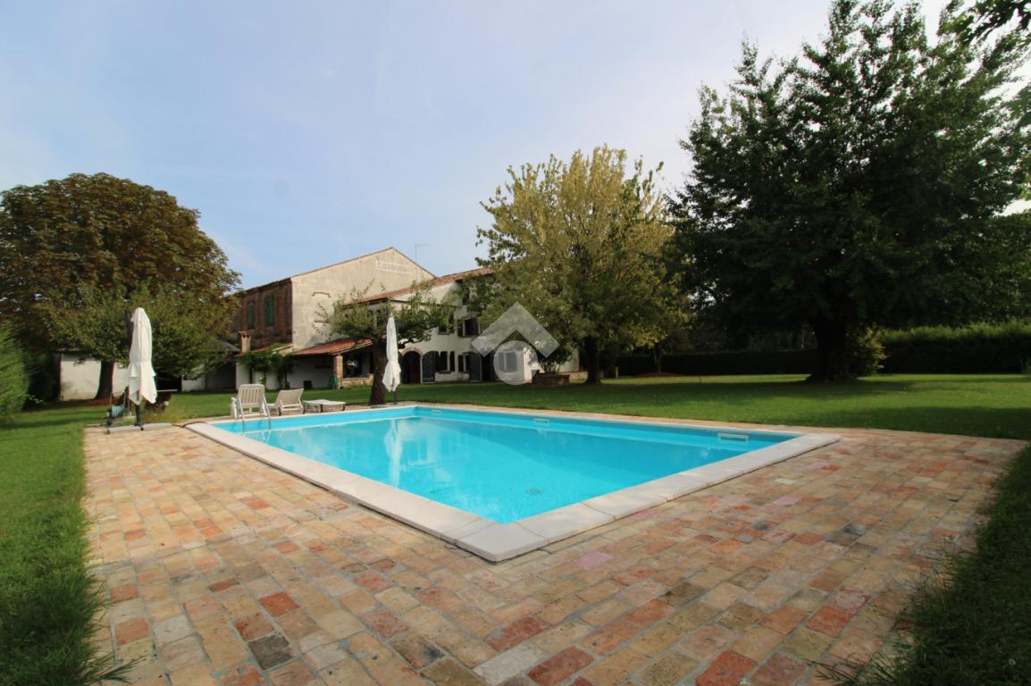 Villa in vendita a Jesolo